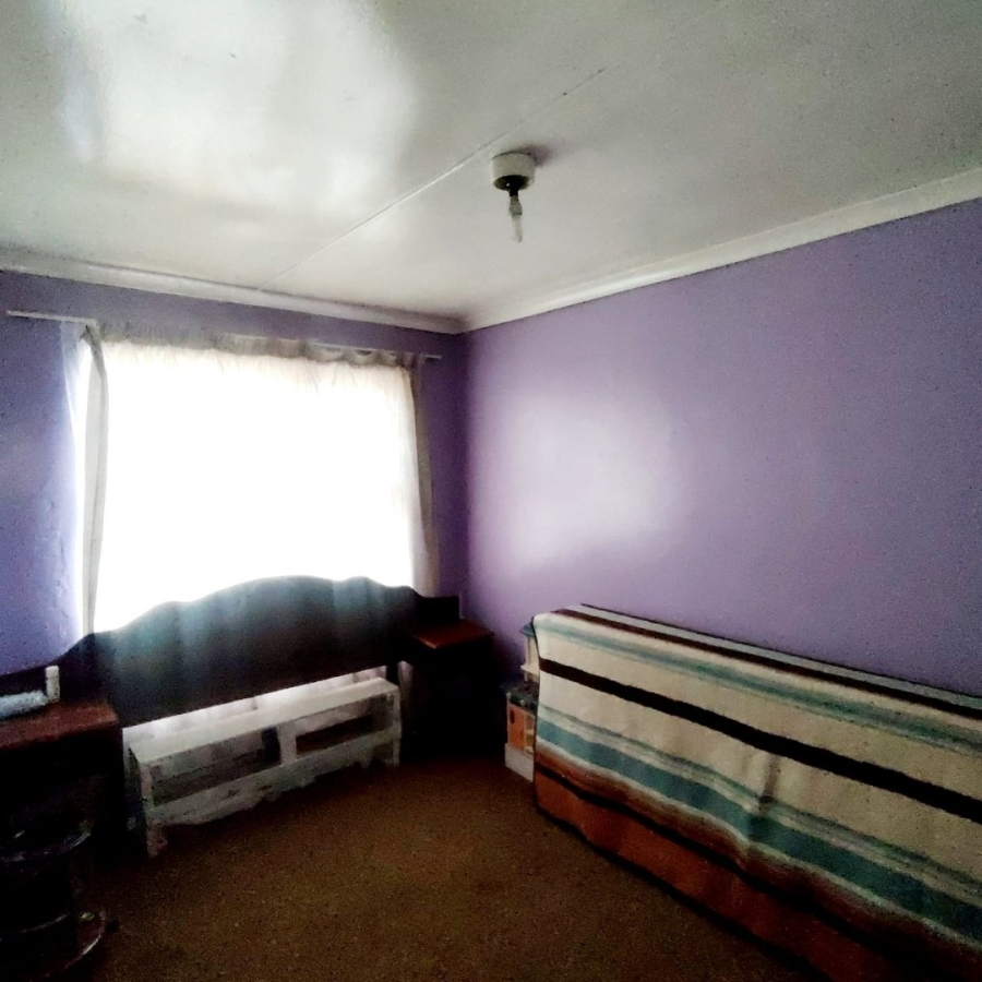 6 Bedroom Property for Sale in Mdantsane Nu 17 Eastern Cape